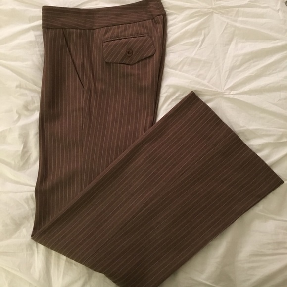 Women’s Laundry/Shelli Segal 2-pc Pinstripe Suit - Picture 5 of 8